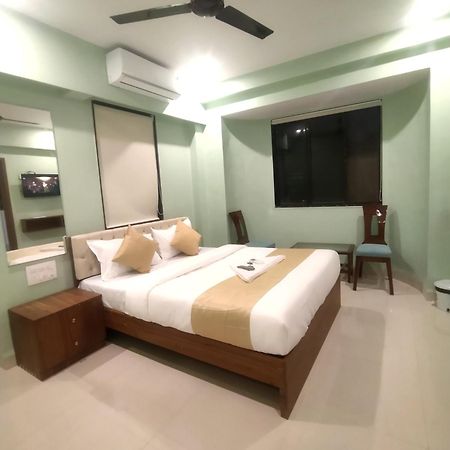 Everest Stays Rooms And Dormitory Mumbai Exterior foto