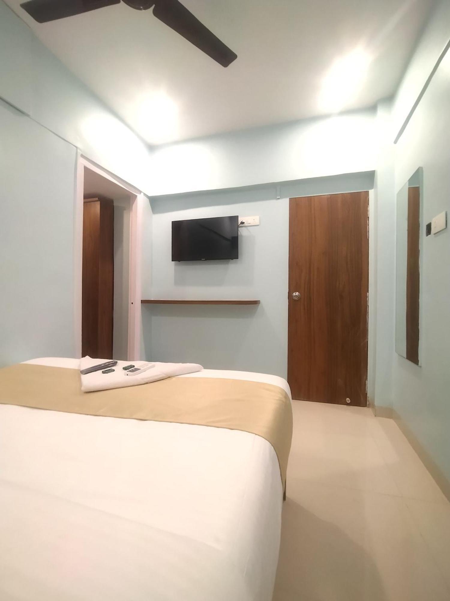 Everest Stays Rooms And Dormitory Mumbai Exterior foto