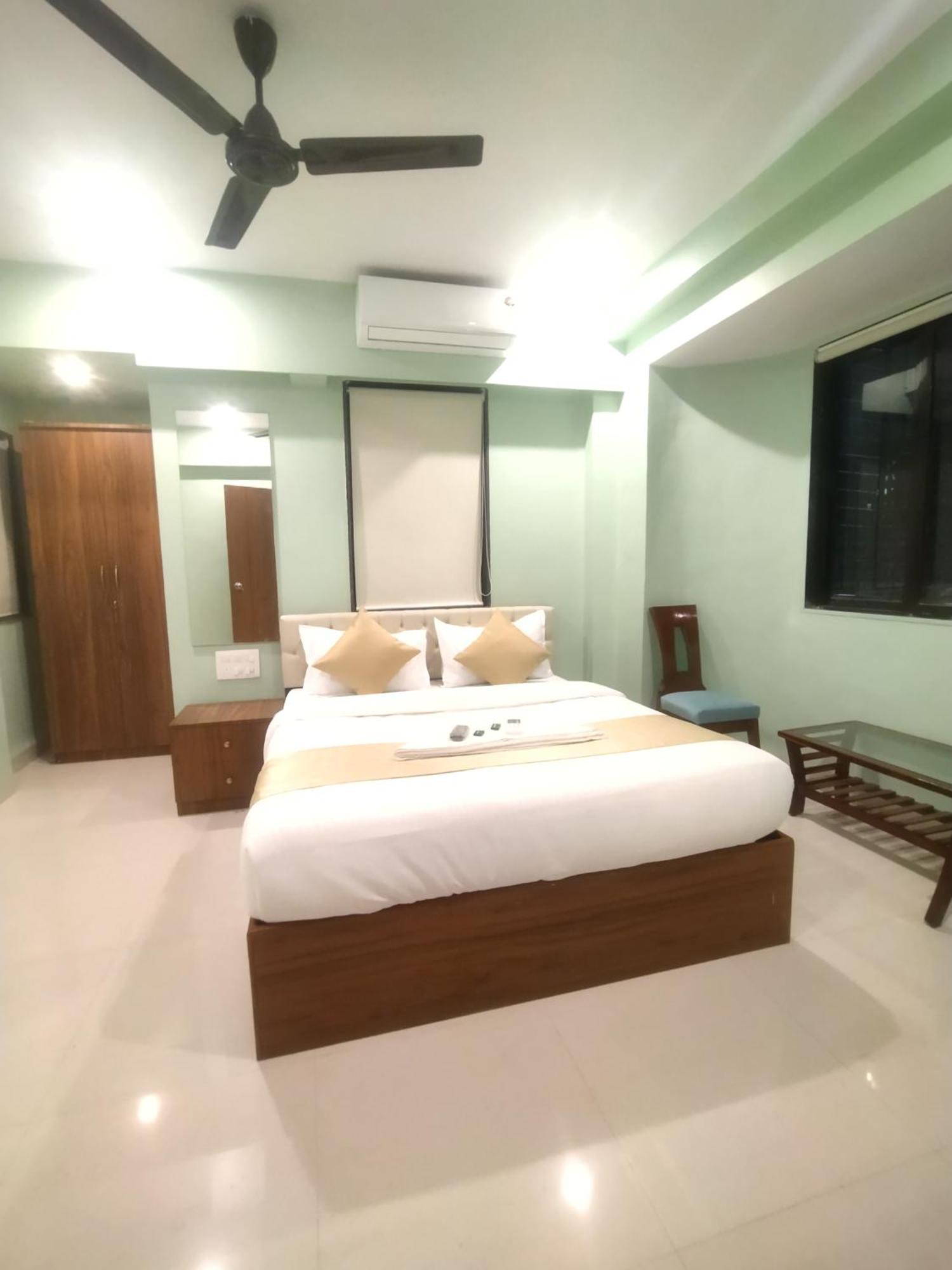 Everest Stays Rooms And Dormitory Mumbai Exterior foto